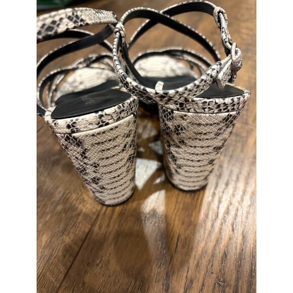 Rampage Y2K Snake Skin Print Sandals Heels Size 8 Strappy Block Heel - Picture 7 of 9